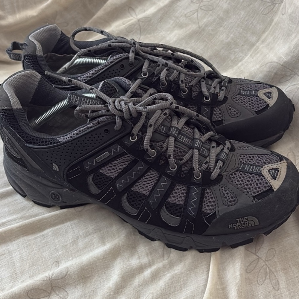 The North Face Men's Black and Gray Athletic Shoes